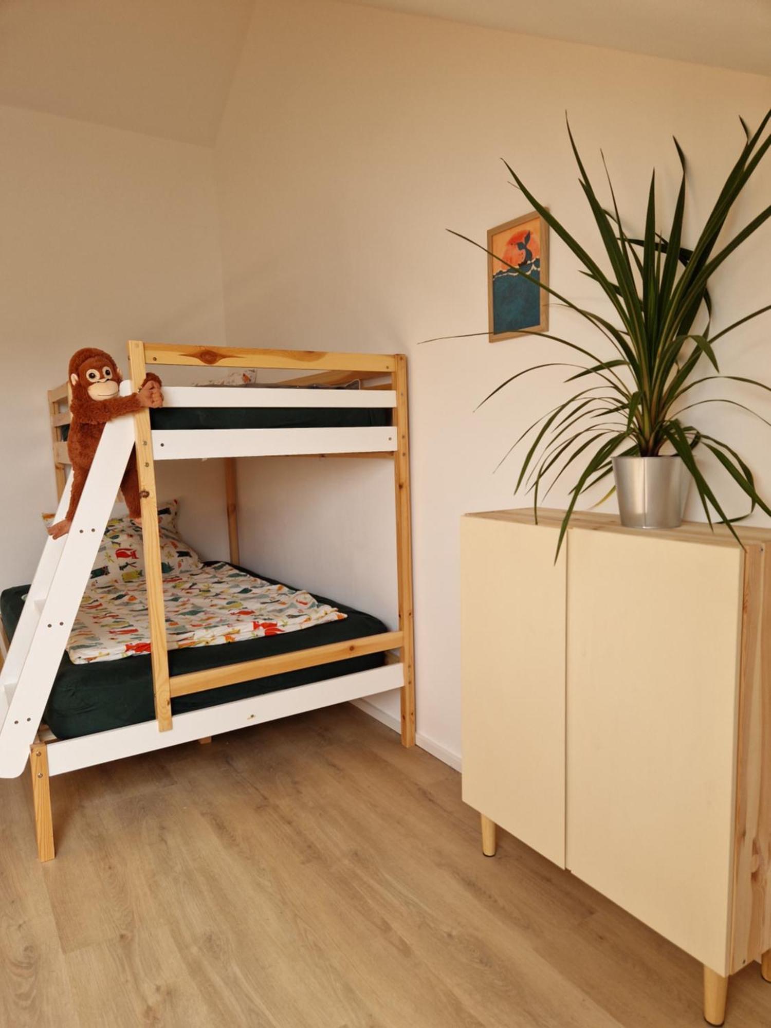 Fewo1 Neuwertige, Grosse 110Qm Fewo Ueber Zwei Etagen Mit Balkon Im Aussenbereich Riegel Bagian luar foto